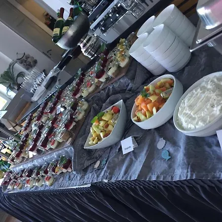 Hotel Am Schlosspark Superior (adults Only) Putbus