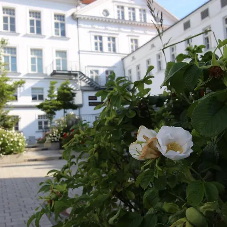 Hotel Am Schlosspark Superior (adults Only) 3*