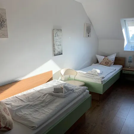 Hotel Am Schlosspark Superior - Adults Only Putbus