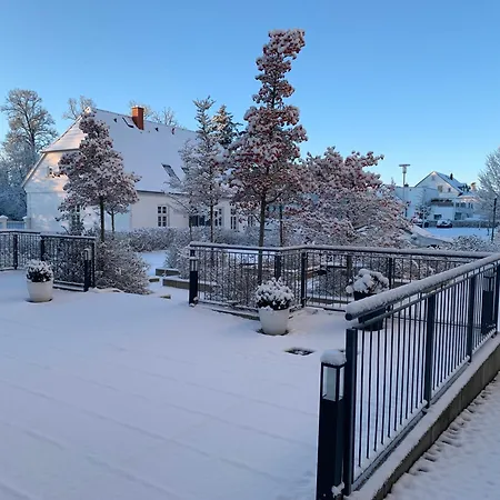 Hotel Am Schlosspark Superior (adults Only) Putbus