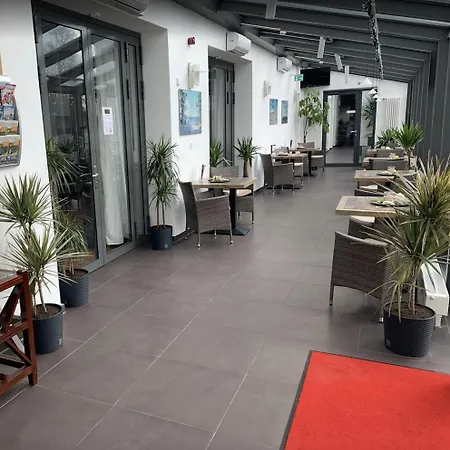 Hotel Am Schlosspark Superior (adults Only) Putbus