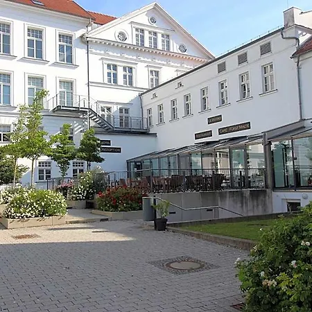 Am Schlosspark Superior - Adults Only Hotel Putbus