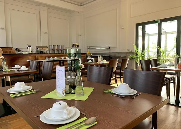 Hotel Am Schlosspark Superior (adults Only) 3*