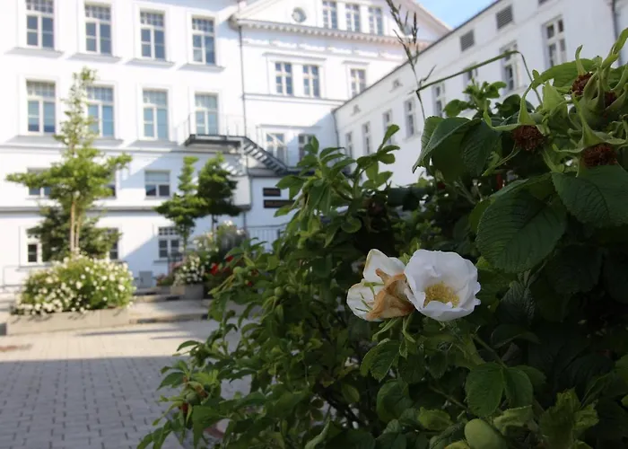 Hotel Am Schlosspark Superior (adults Only) 3*